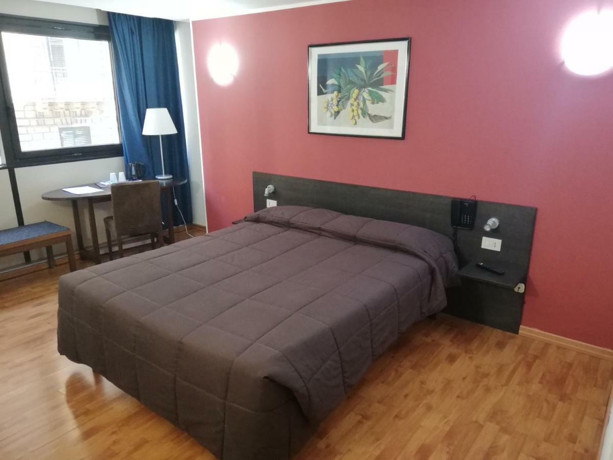 Ibis Styles Palermo Cristal Hotel Eksteriør billede