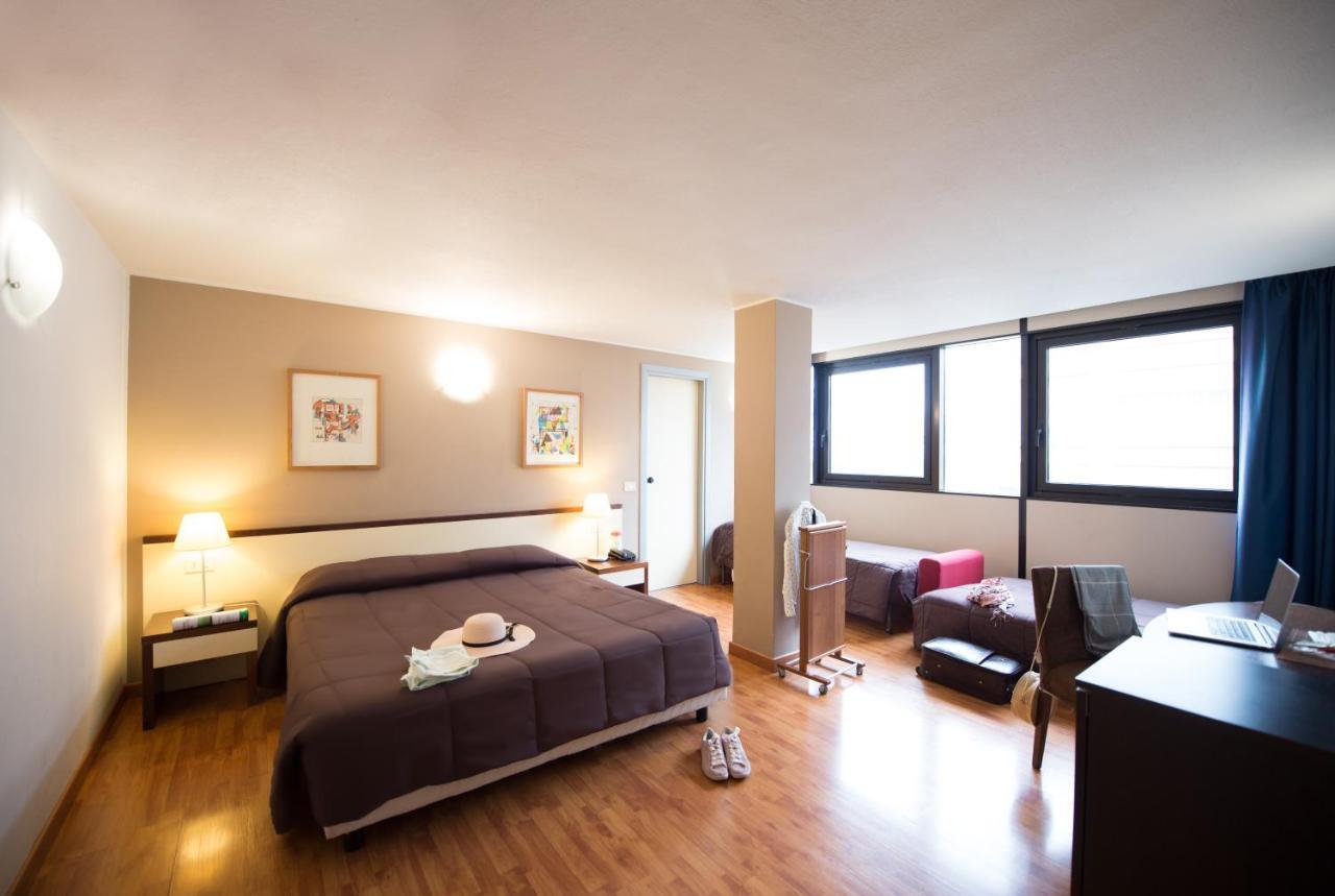 Ibis Styles Palermo Cristal Hotel Eksteriør billede
